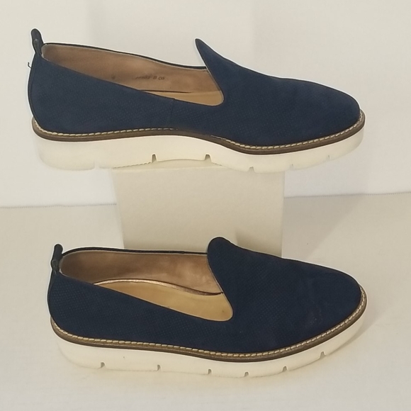 Paul Green Shoes - Paul green Bahama flats "run big "